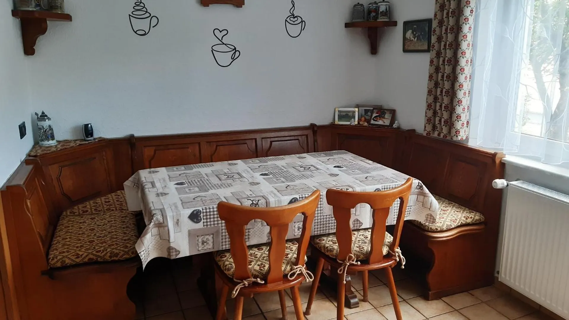 Ferienwohnung Kastanie Zirndorf Apartment